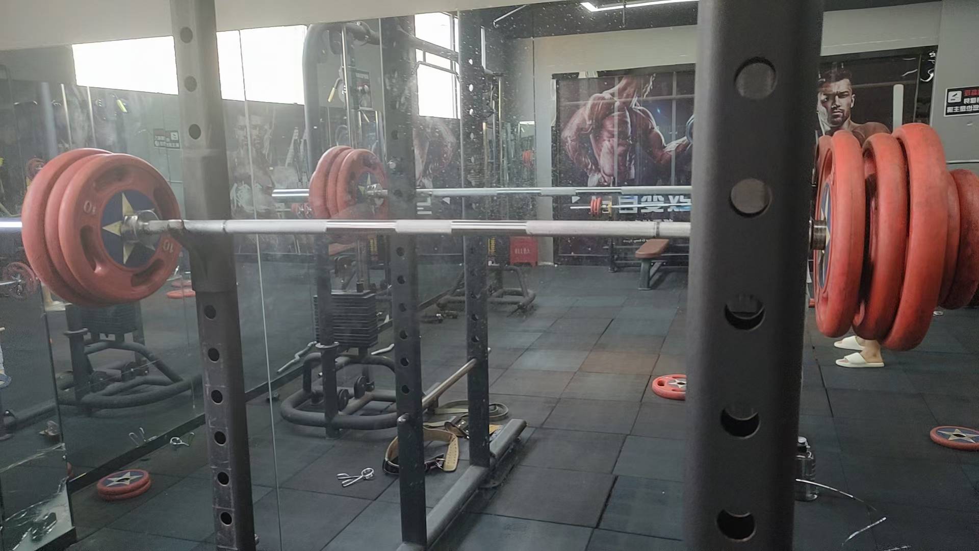 突破：半蹲100kg